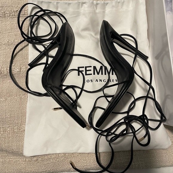FEMME LA LUCE MINIMALE STRAPPY HEELS - Picture 7 of 13